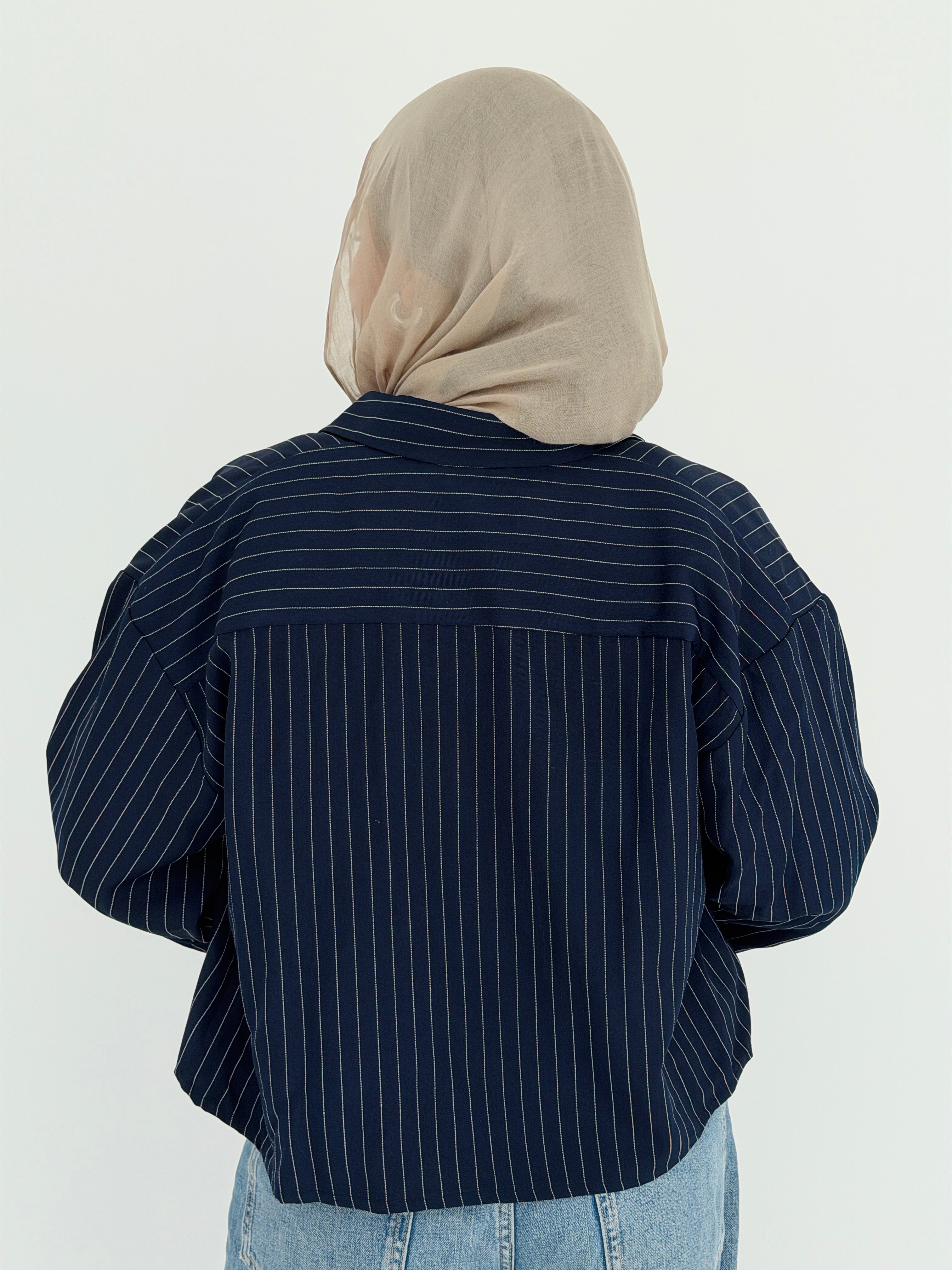 Salt Air crop shirt in Navy