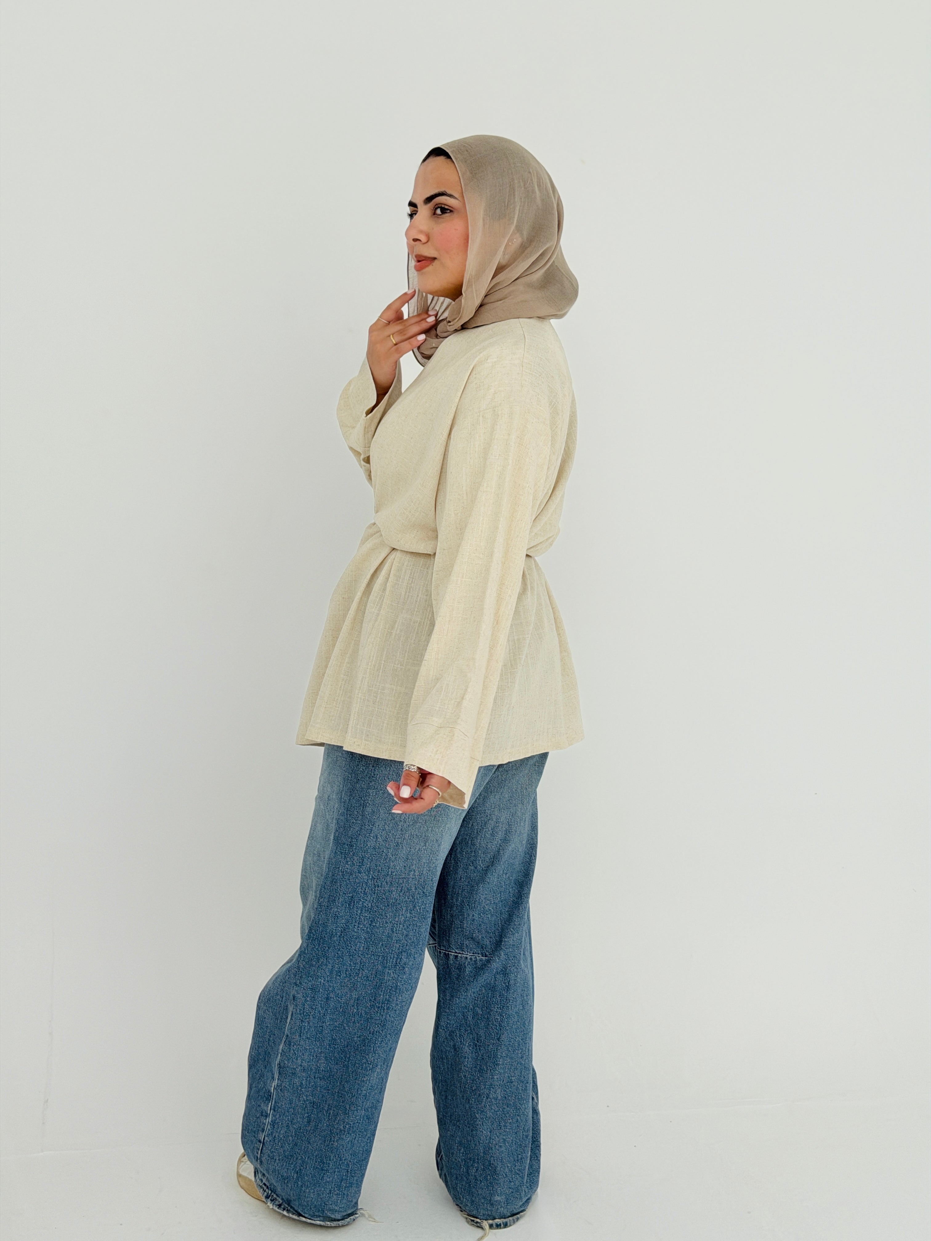 SOLENE Cardigan in Beige