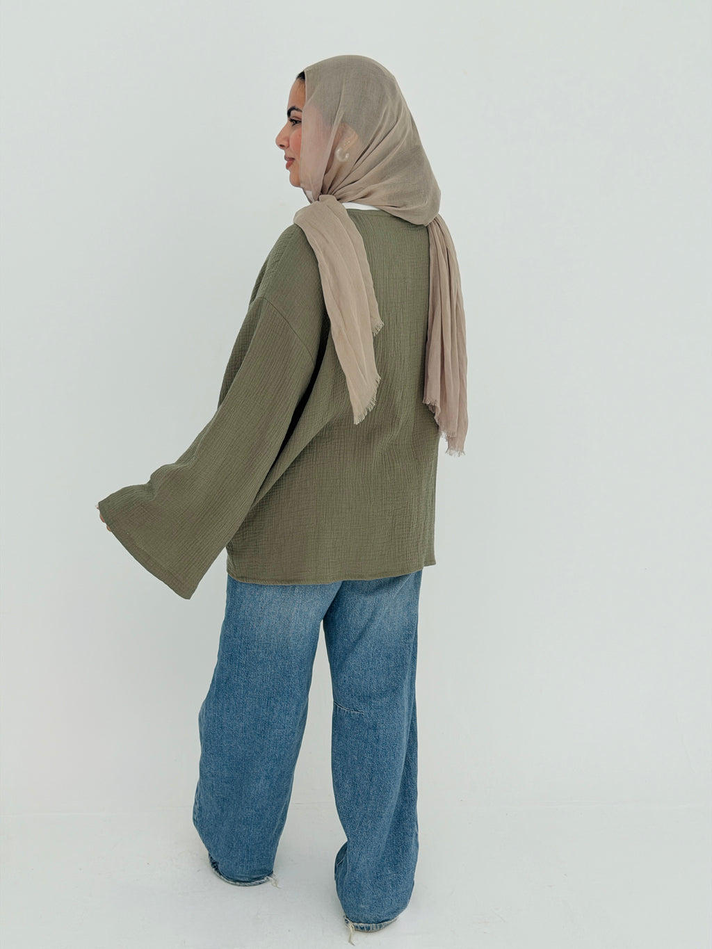 LUNA top in Olive