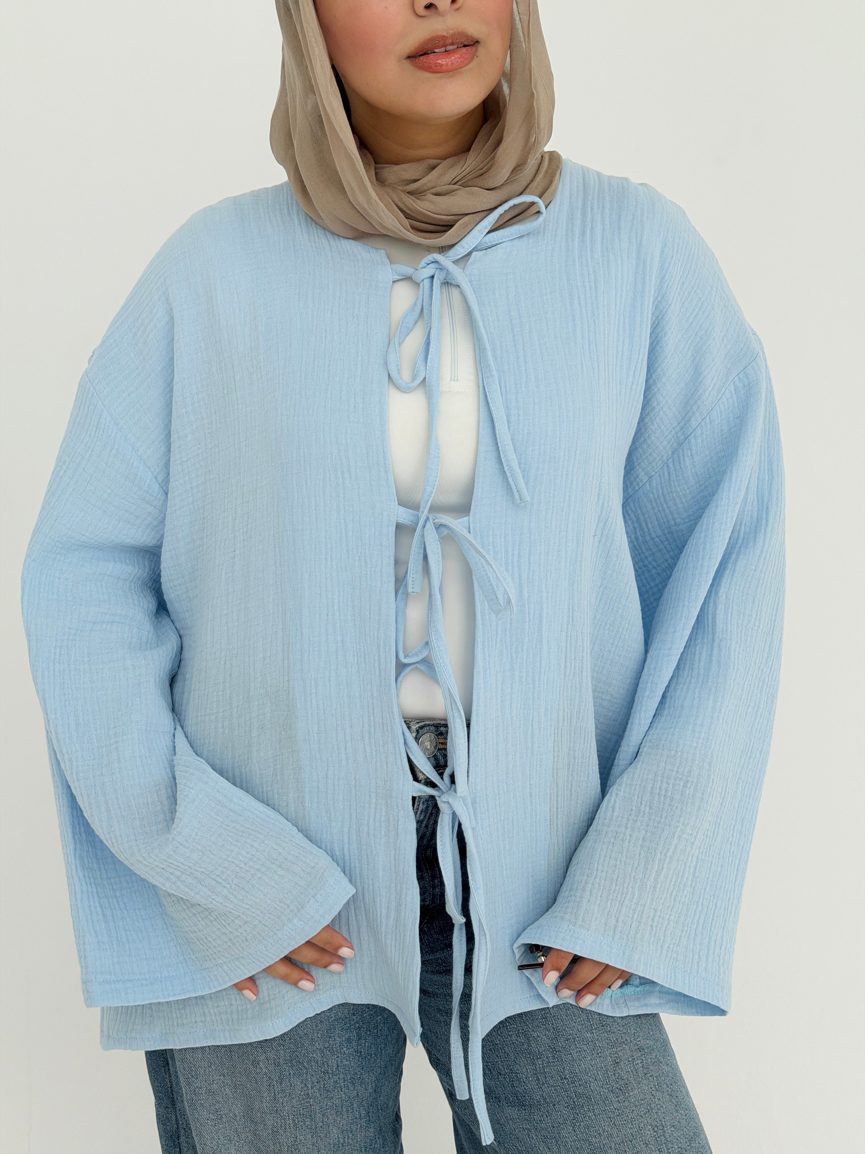LUNA top in baby-blue