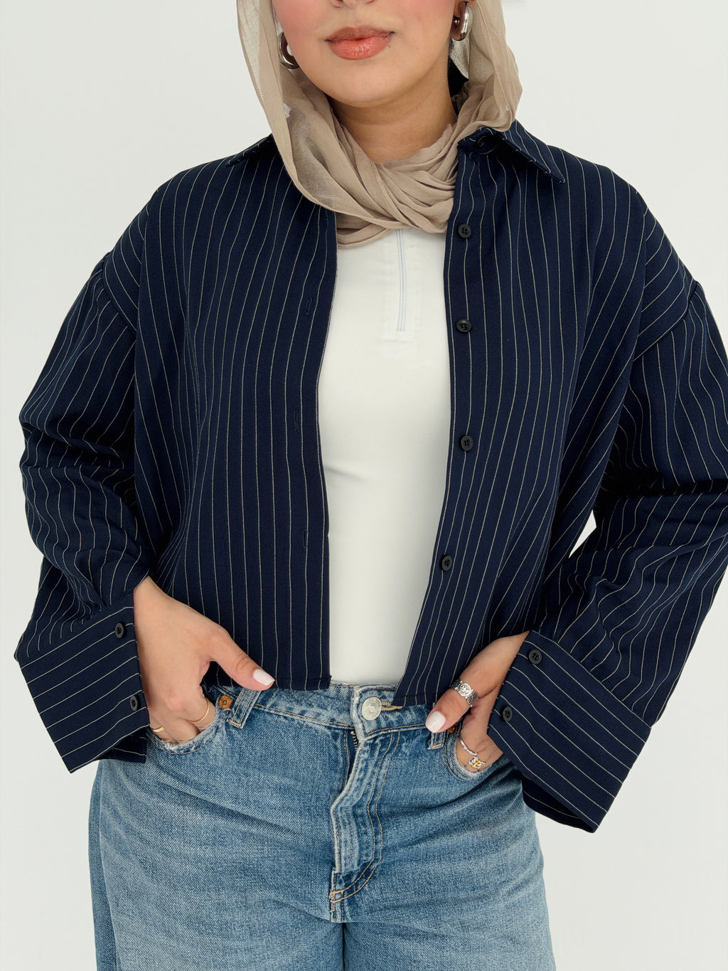 Salt Air crop shirt in Navy