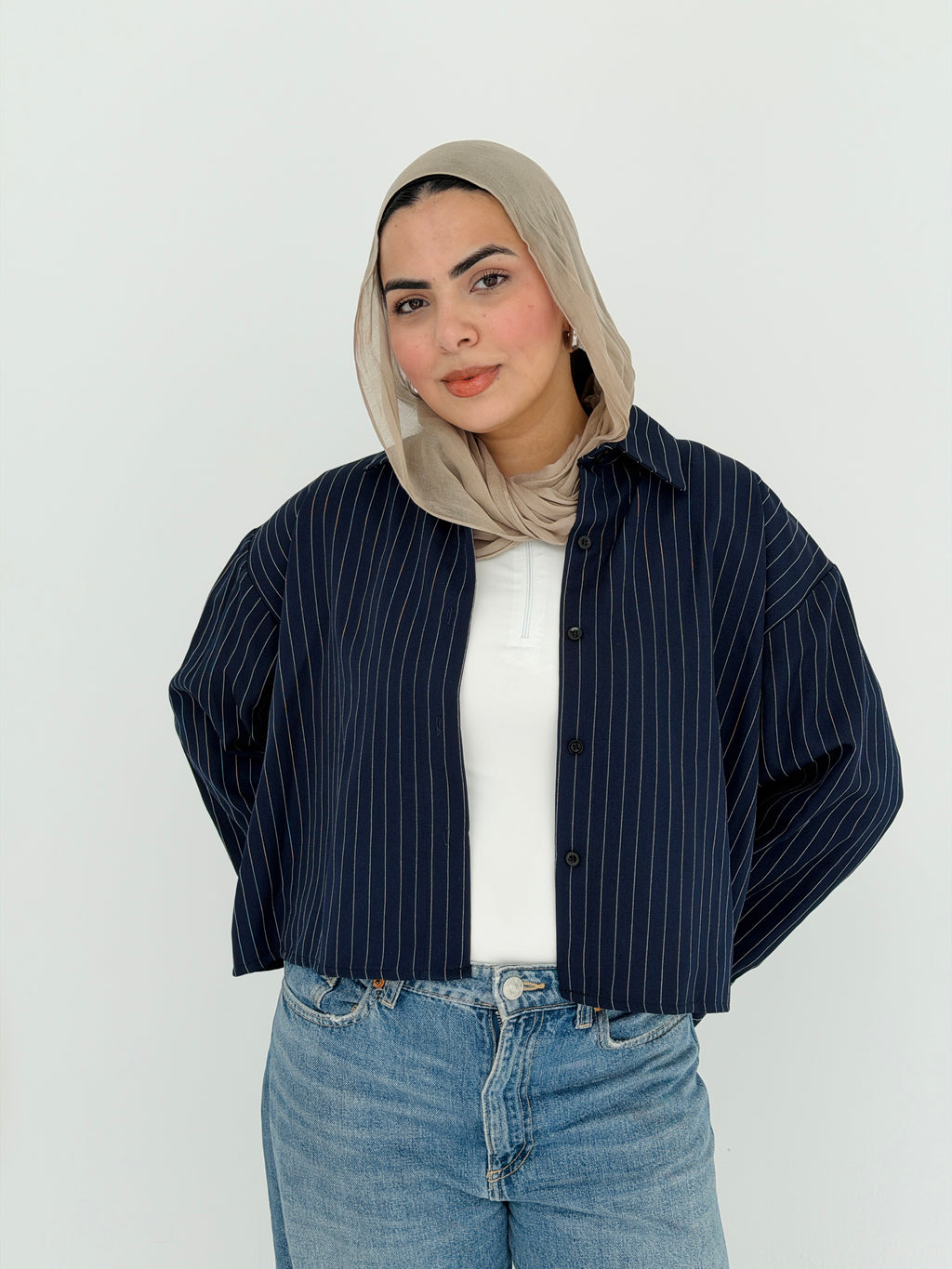 Salt Air crop shirt in Navy