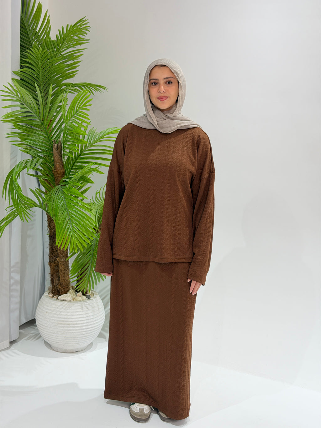 Minimal Grace Set - Brown
