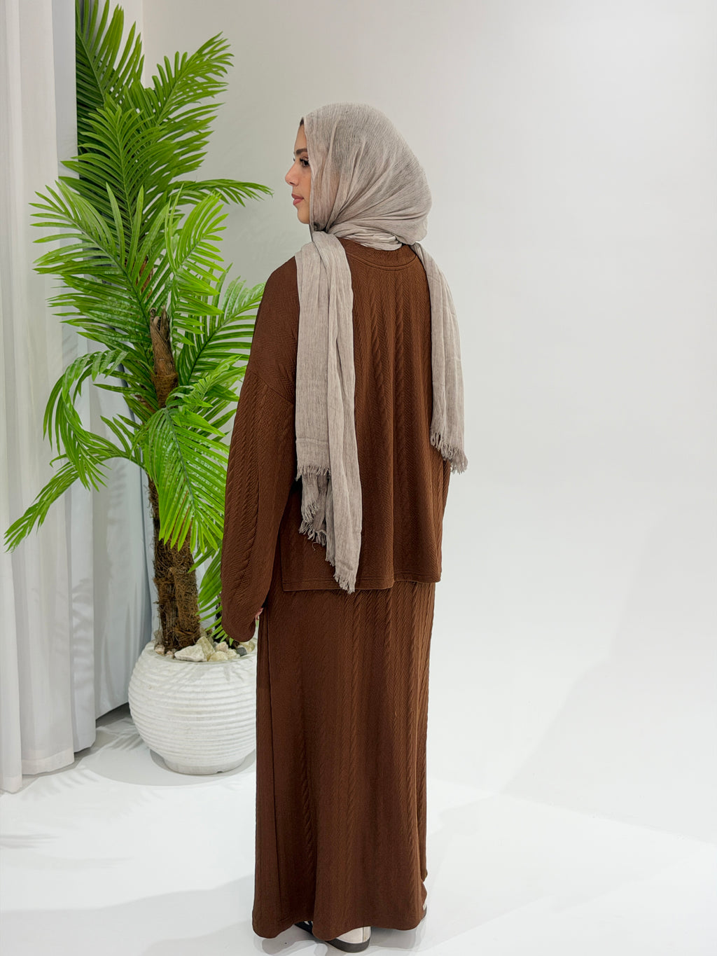 Minimal Grace Set - Brown